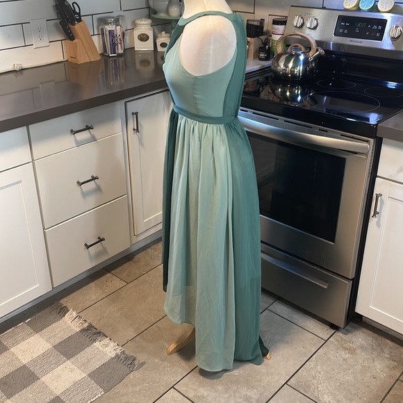 ModCloth xxs sheer overlay hi-low green color block halter gown w/ pockets EUC - Picture 4 of 13
